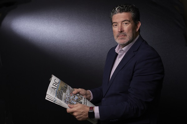 Coloquio con el director de ABC, Julián Quirós